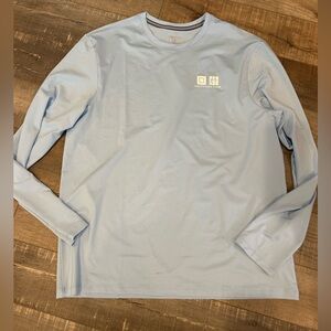 Southern Tide men’s sun shirt, like new